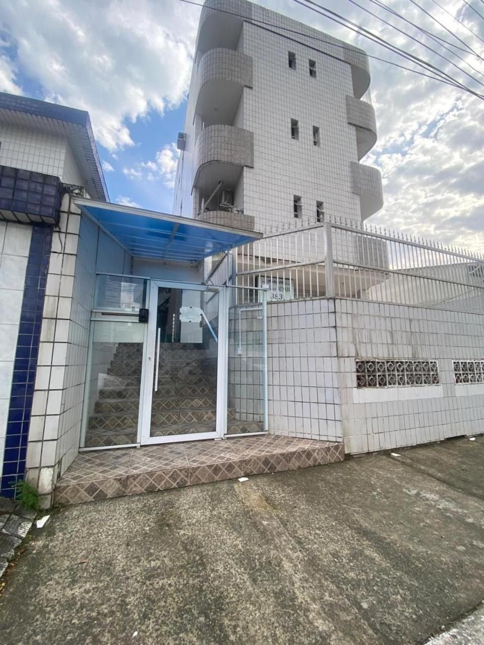 Canto Forte- Suite C/Varanda - Ate 5 Hospedes- Garagem - Wi Fi E 200 Metros Da Praia, 50 Metros Da Av Gastronomica Da Pg Apartment *