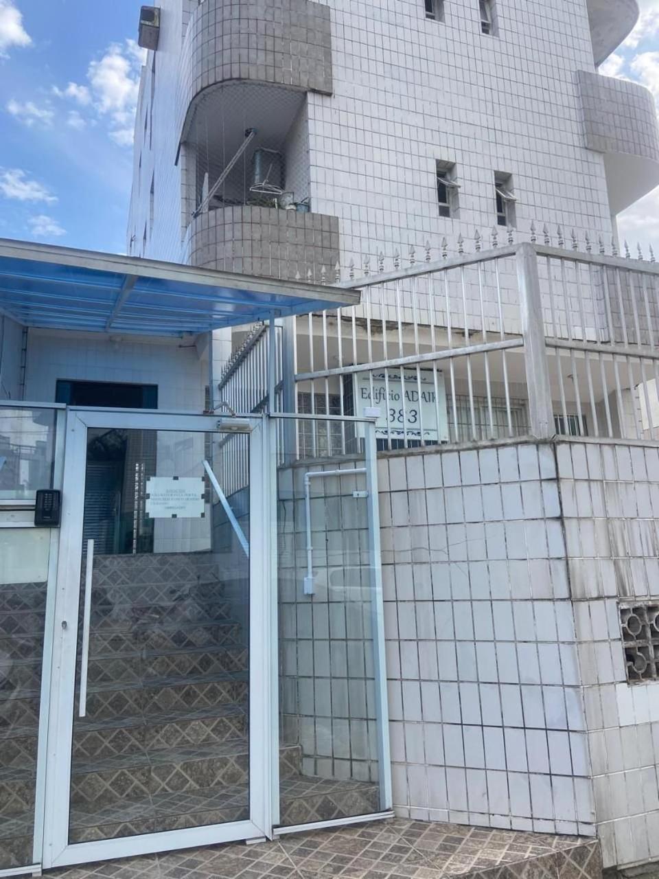 Apartment Canto Forte- Suite C/Varanda - Ate 5 Hospedes- Garagem - Wi Fi E 200 Metros Da Praia, 50 Metros Da Av Gastronomica Da Pg *